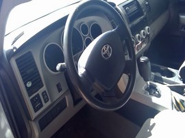 2008 TOYOTA, SEQUOIA, SILVER, SR5, AT, 2WD,    Z25128